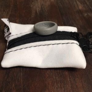 Women’s qalo wedding band